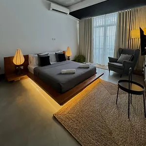 招待所 33