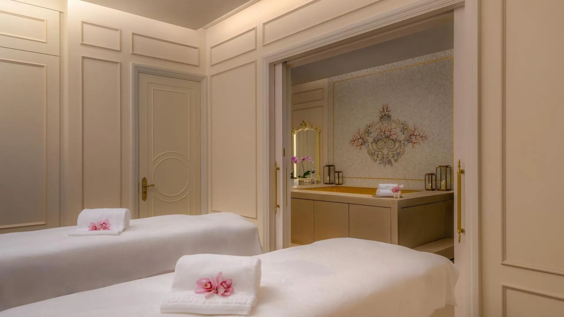 Palazzo Versace Macao Hotel